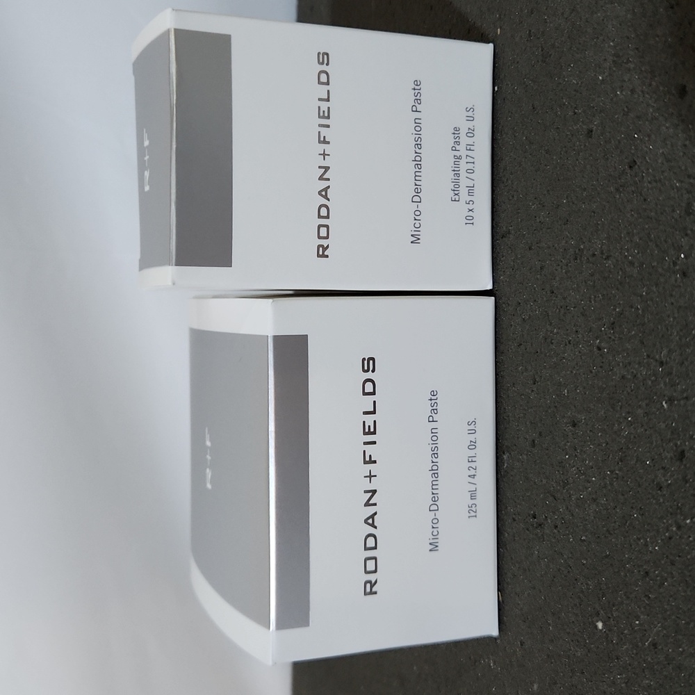 Rodan + Fields micro-dermabrasion paste